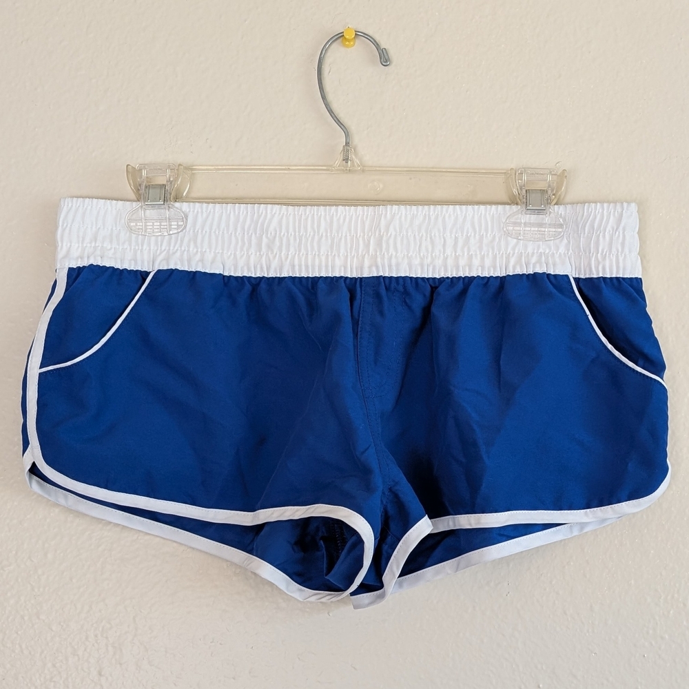 Royal Blue and White Athletic Short-Shorts with Pockets - M